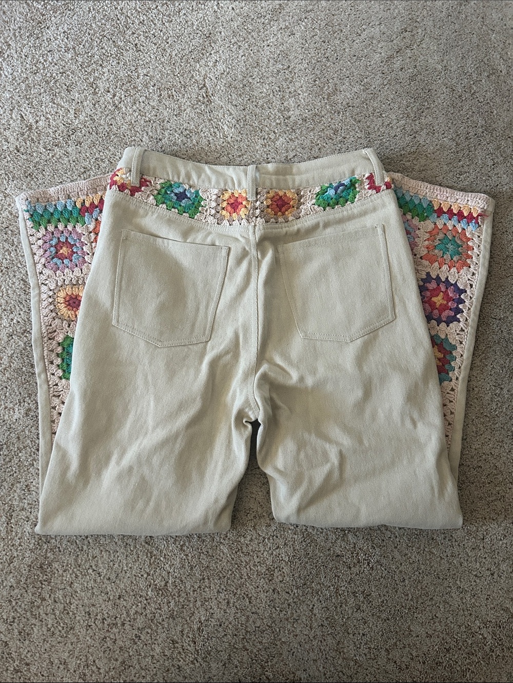 Free People NWT Zuri Cream Crochet Mom Button Fly Boho Jeans Pants **Size 29** 🌸 - Picture 8 of 11